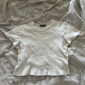 BRANDY MELVILLE WHITE THERMAL TEE